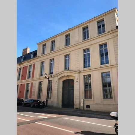L'Independance Lejlighed Versailles Eksteriør billede